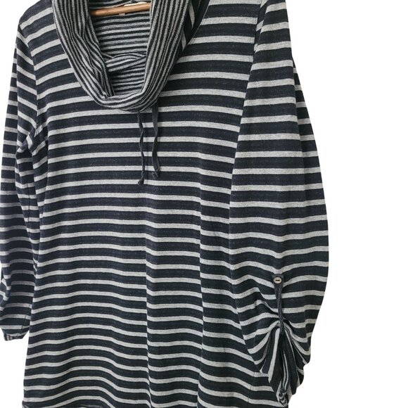Soft Surroundings Tunic Top Womens M Black Gray Stripped Cowl Neck Pullover - Picture 6 of 9